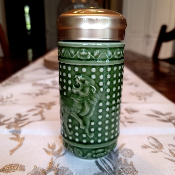 Acera Jade Green Ceramic Lion Tumbler - Picture 4 of 8